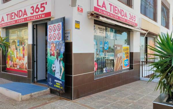 Local comercial - Venta - Aguas nuevas 1 - Torrevieja