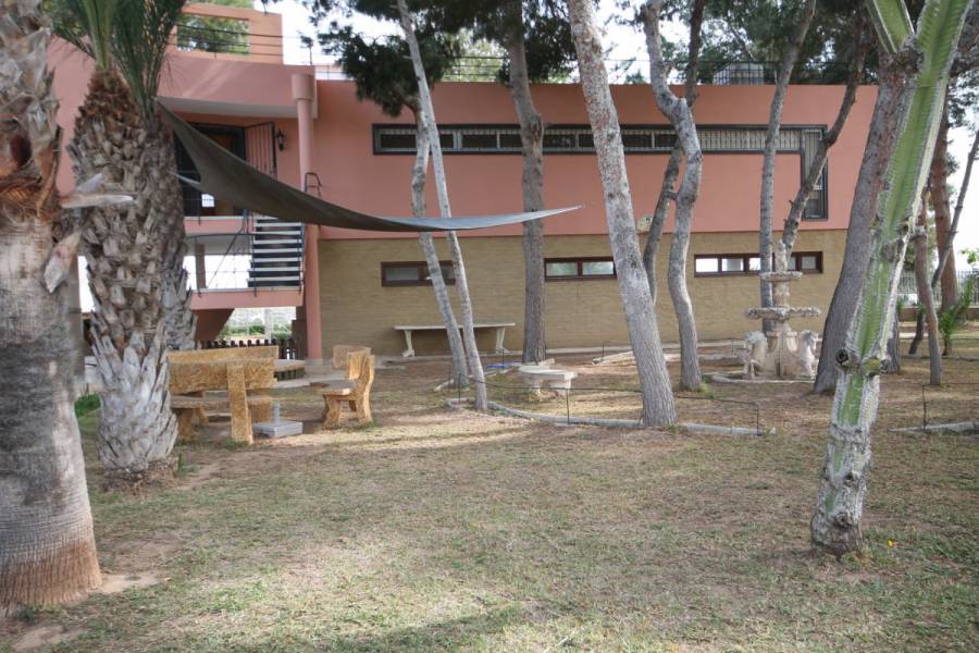 Venta - Casa - Los balcones - Torrevieja