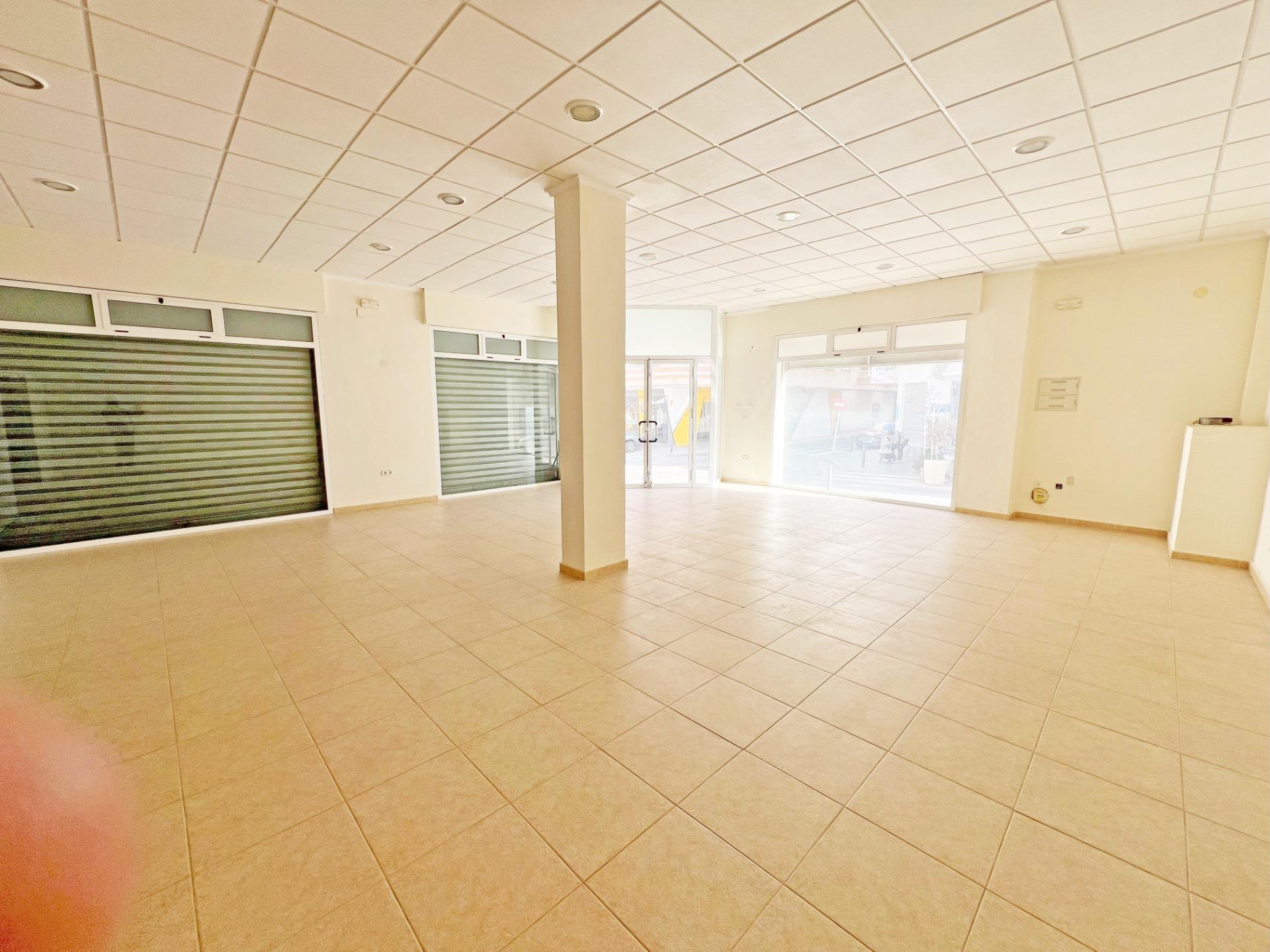 Local comercial en Guardamar del Segura