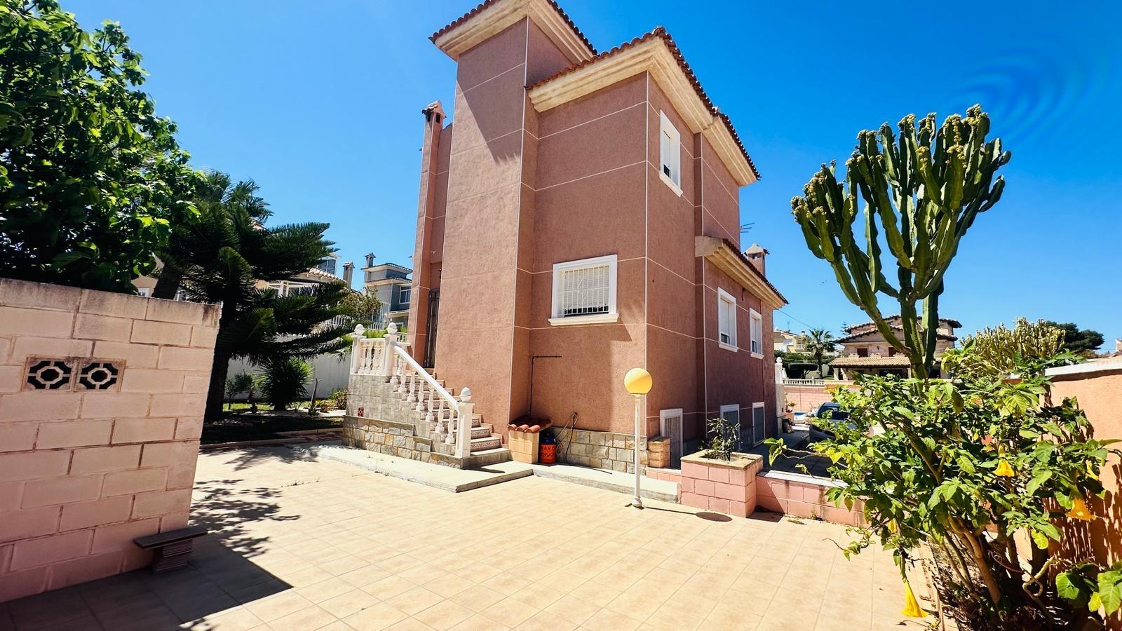 Chalet en Torrevieja