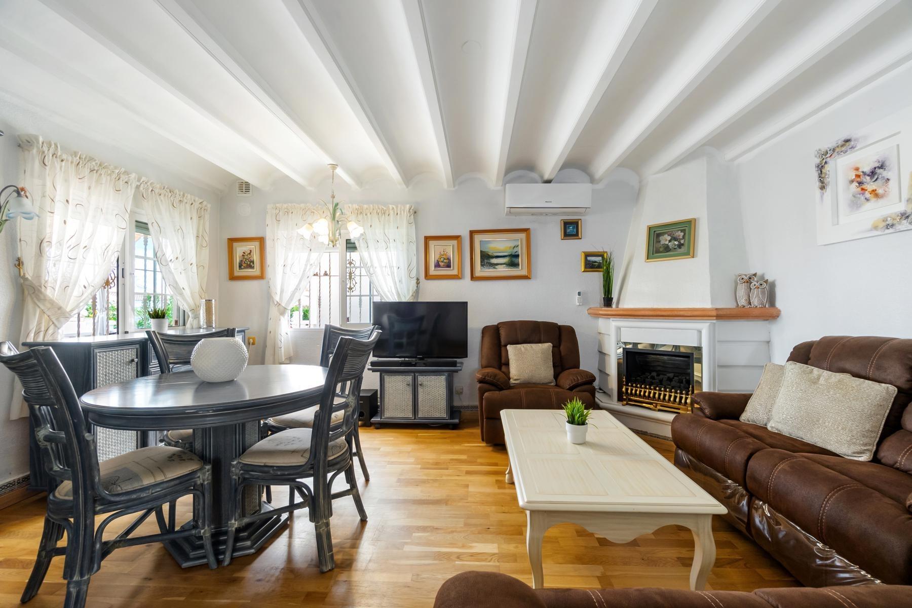 Villa en Orihuela Costa