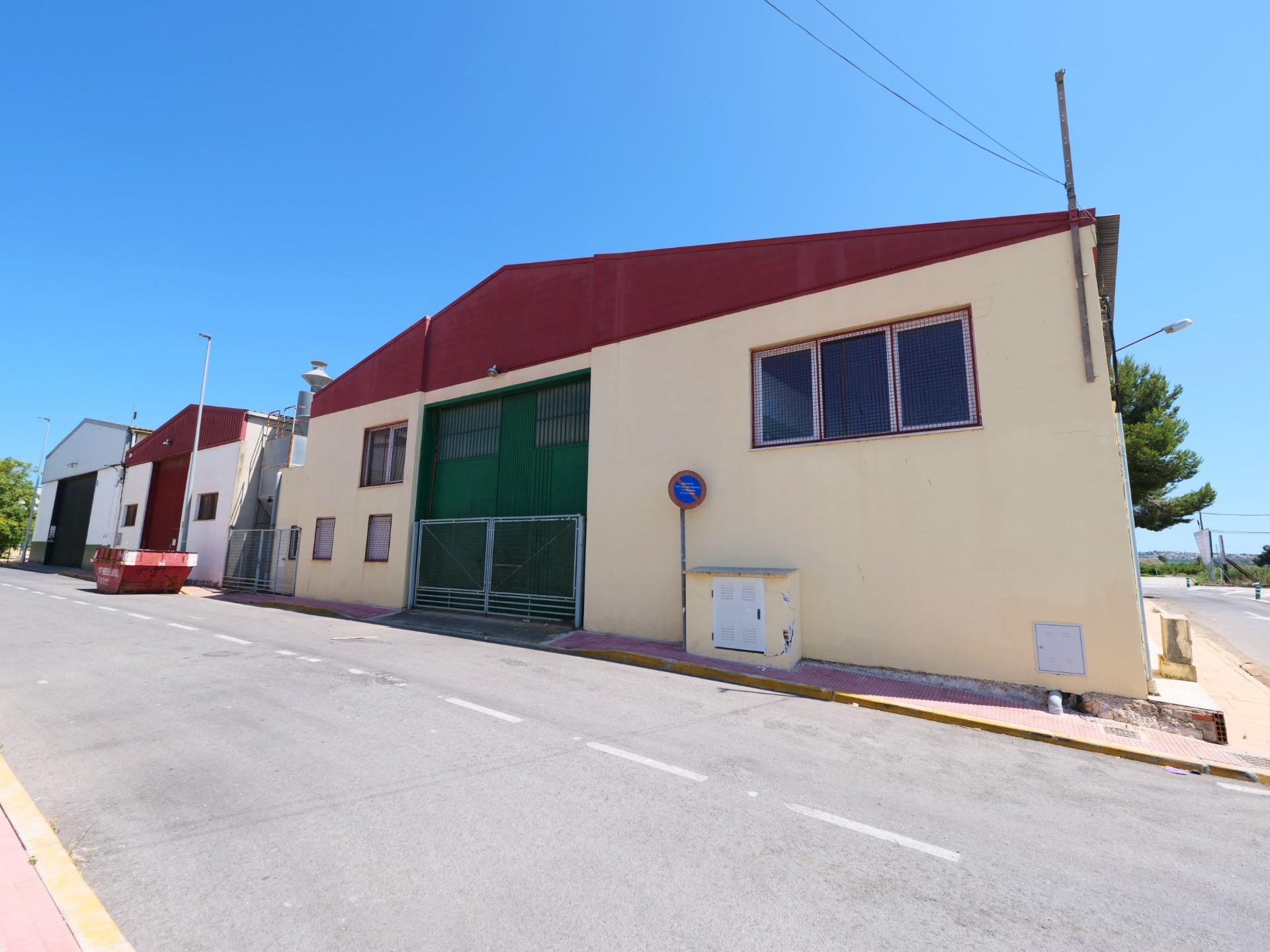 Nave industrial en Almoradi