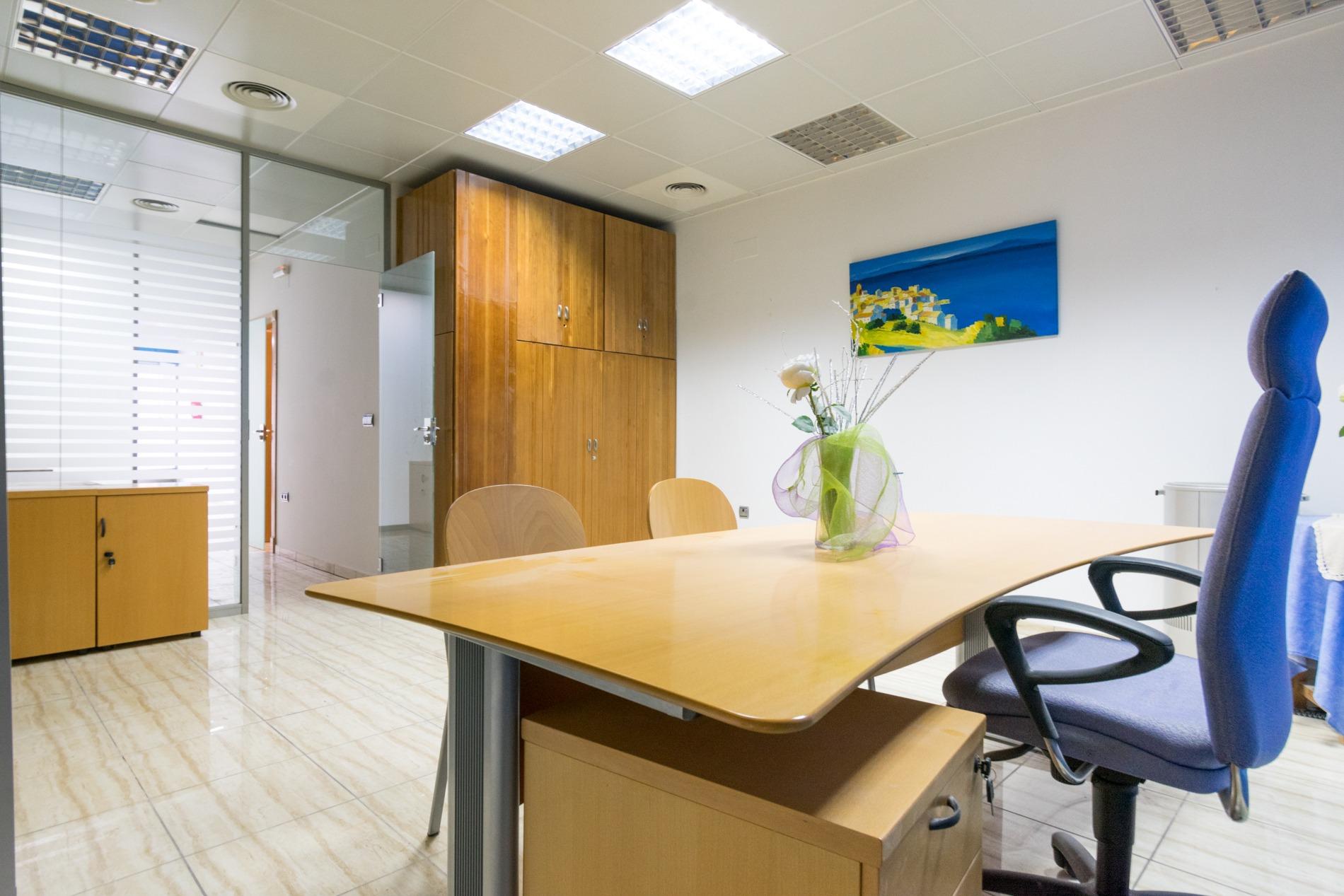 Local comercial en Almoradi