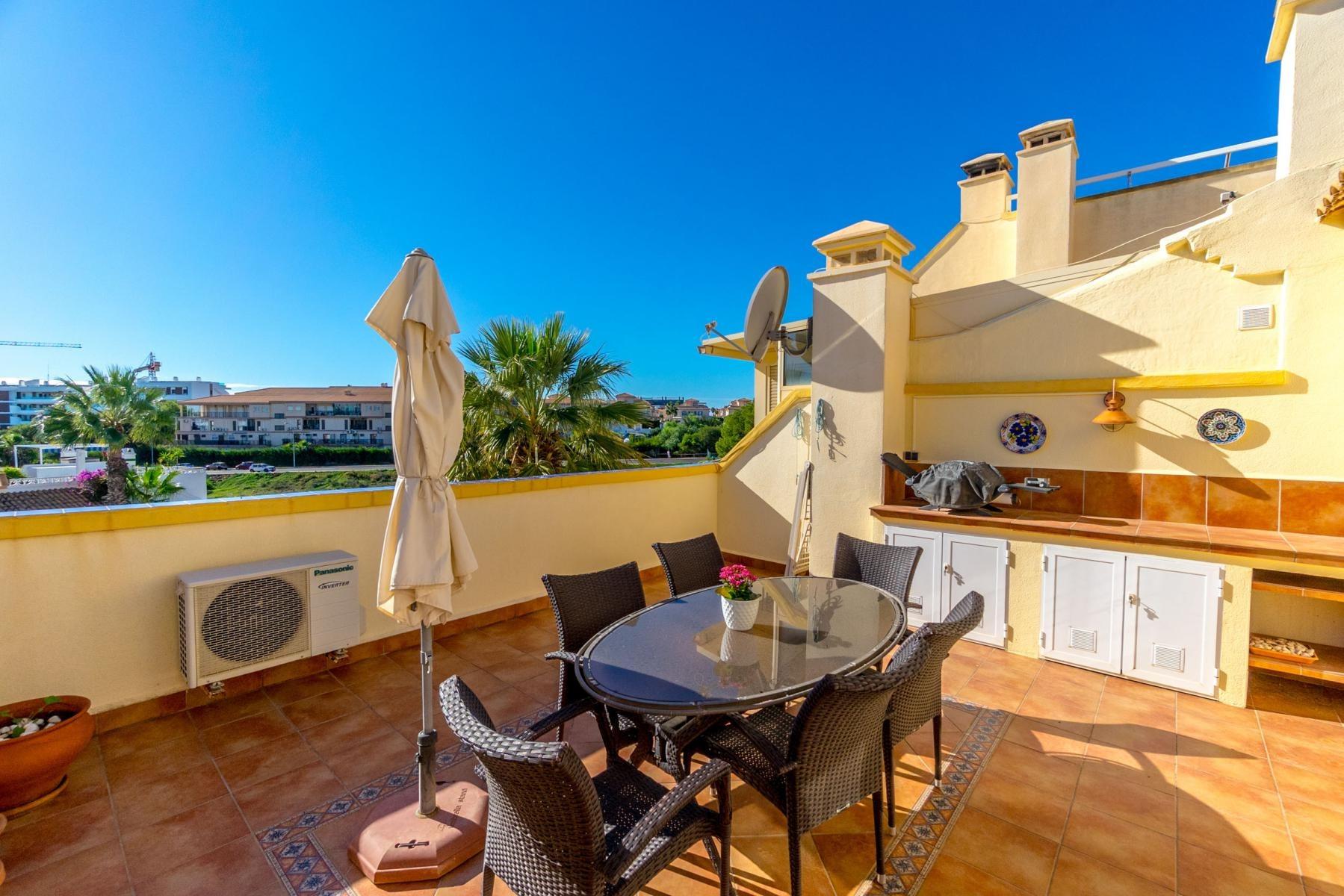 Adosado en Orihuela Costa