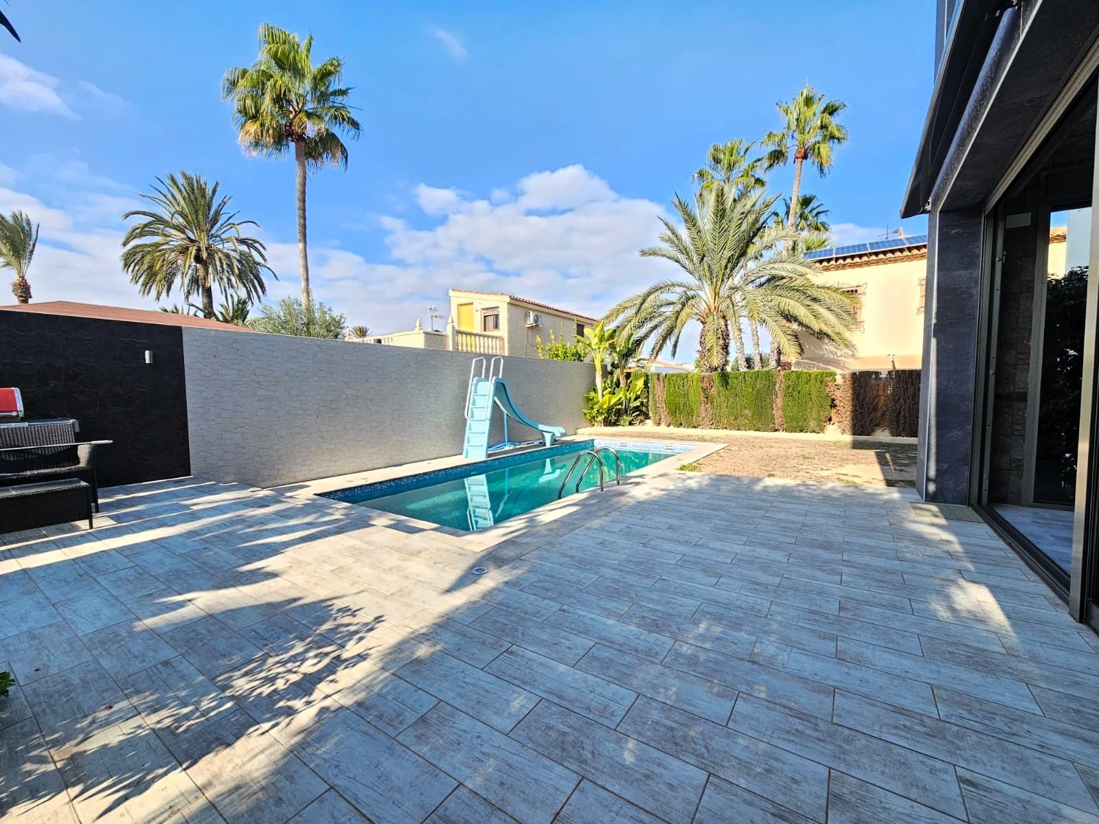 Villa de Lujo en Torrevieja