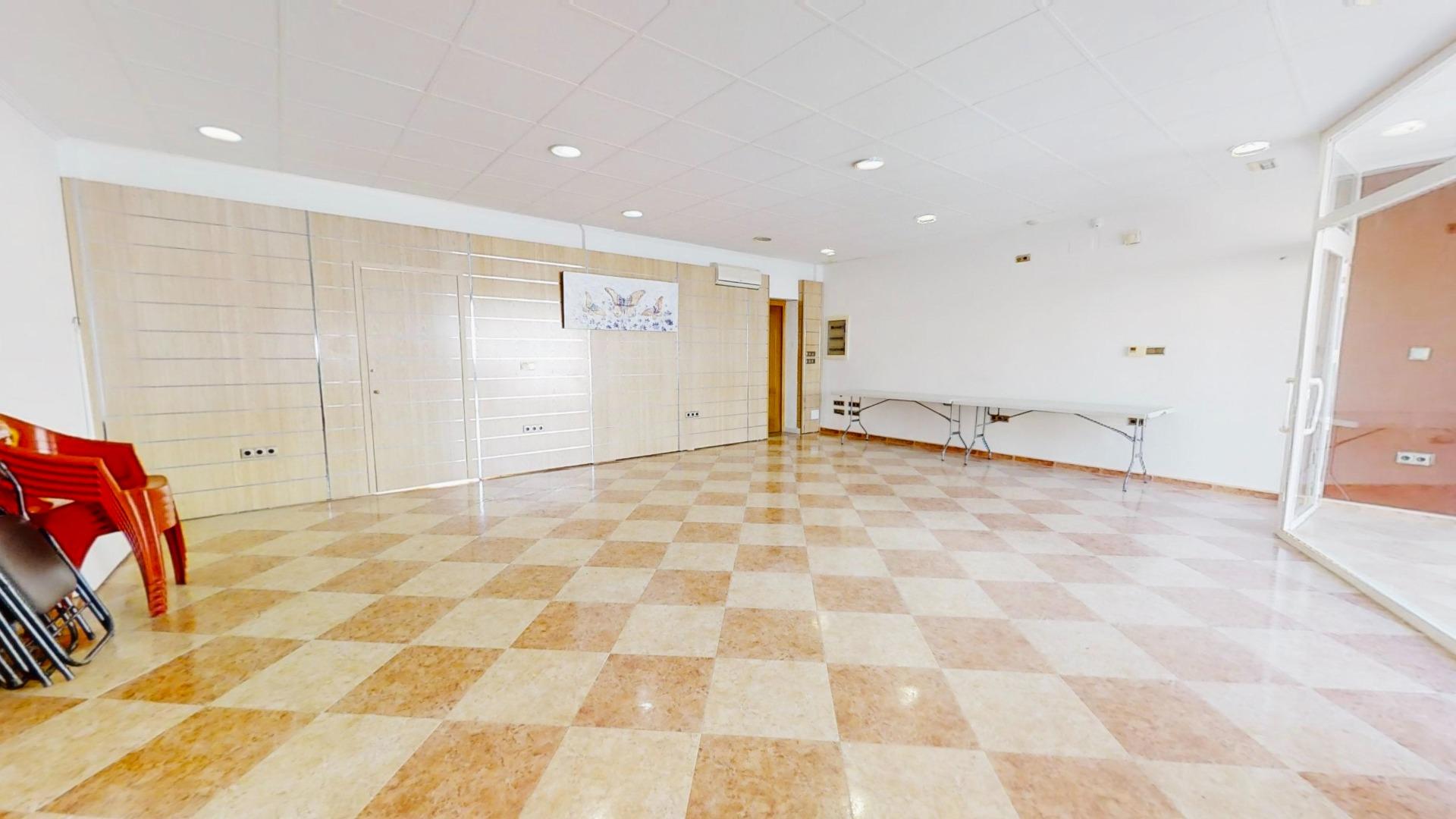 Local comercial en Benijofar