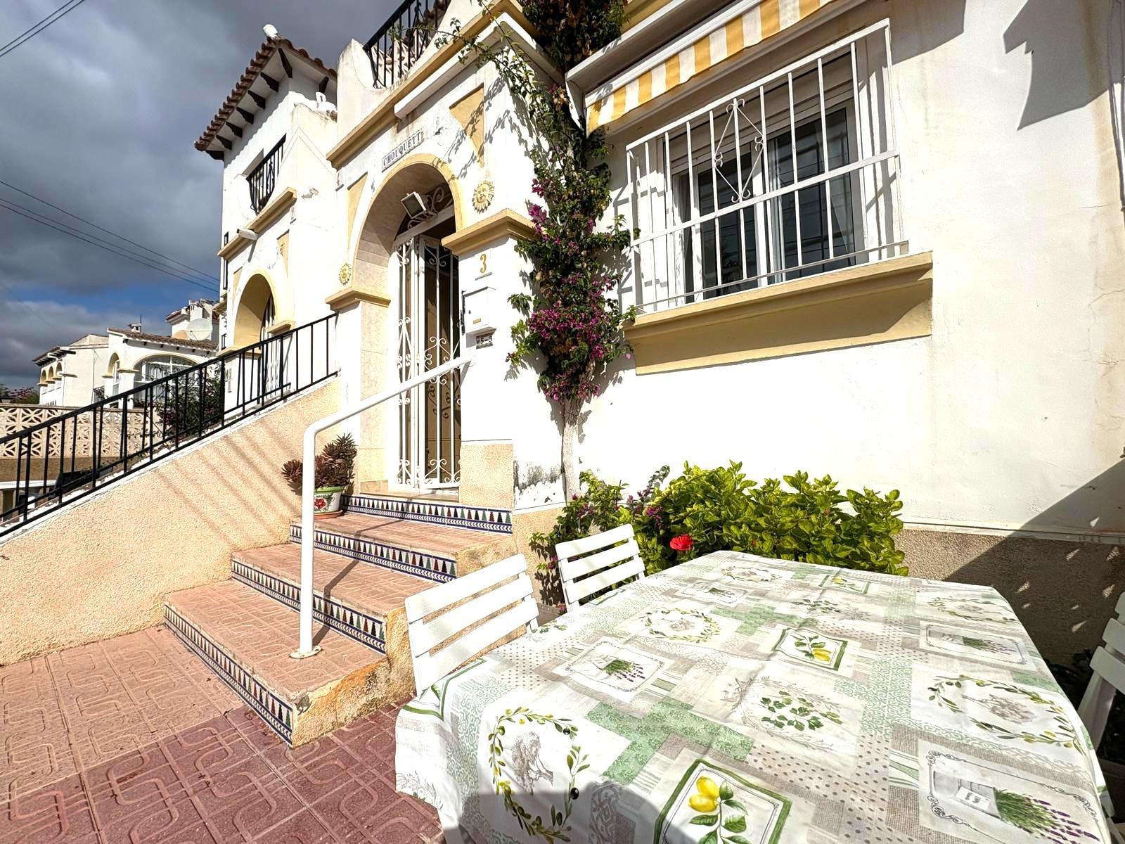 Bungalow Planta Baja en San Miguel de Salinas