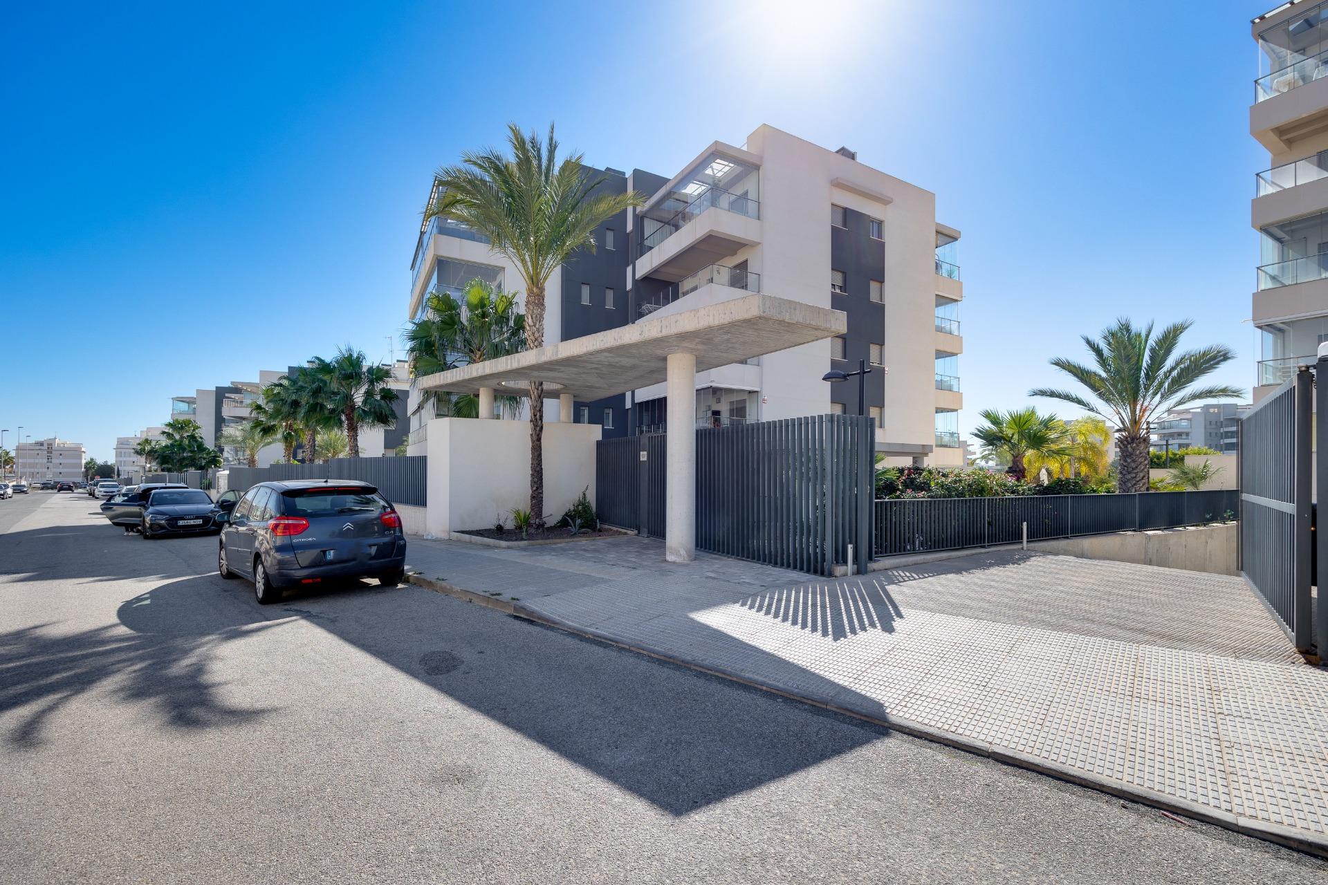 Planta baja en Orihuela Costa