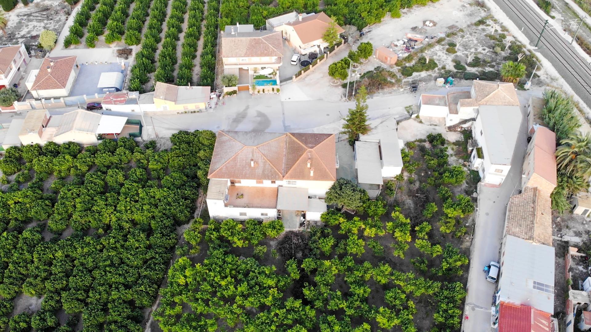 Terreno urbano en Orihuela