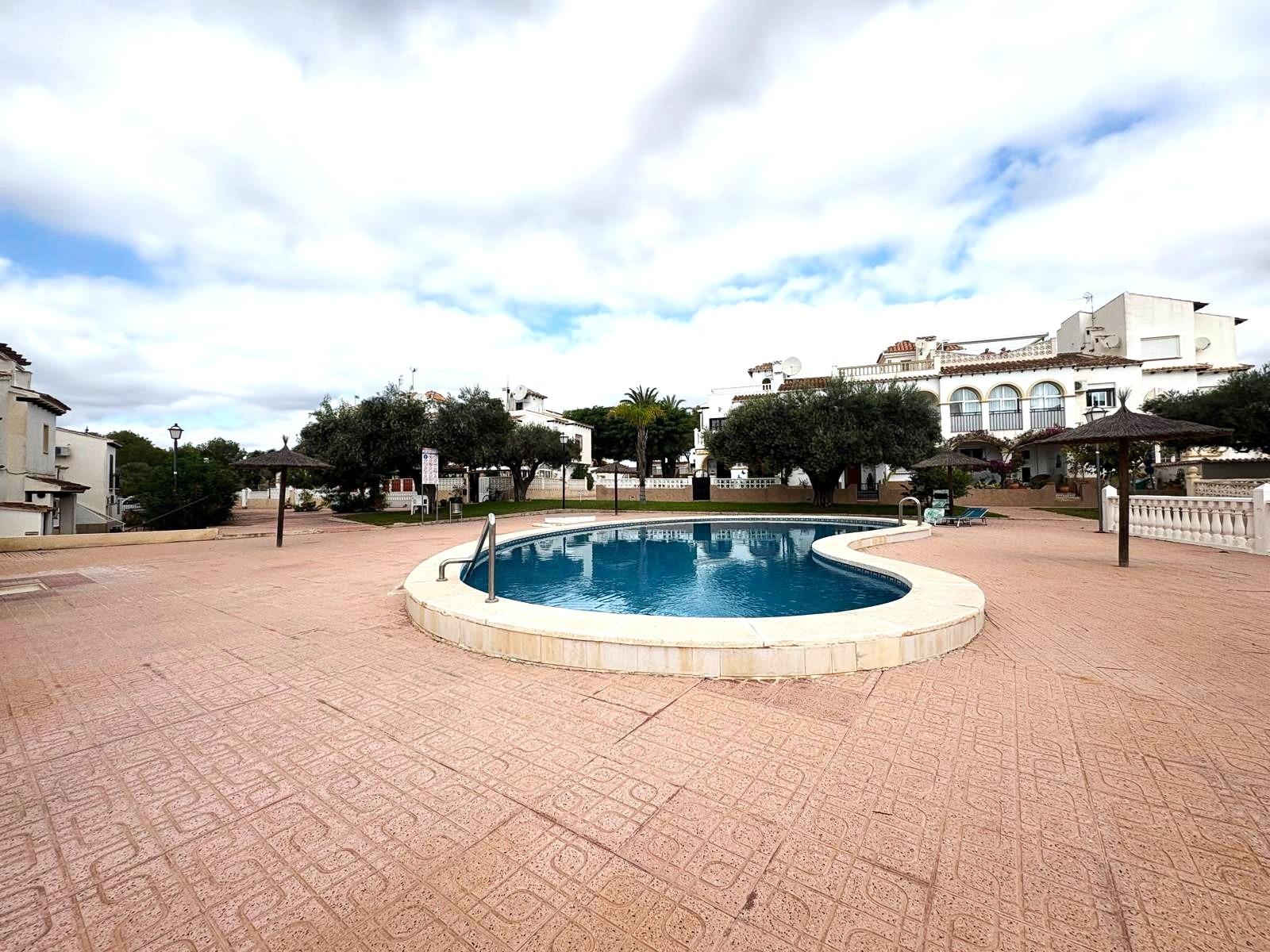 Bungalow Planta Baja en San Miguel de Salinas