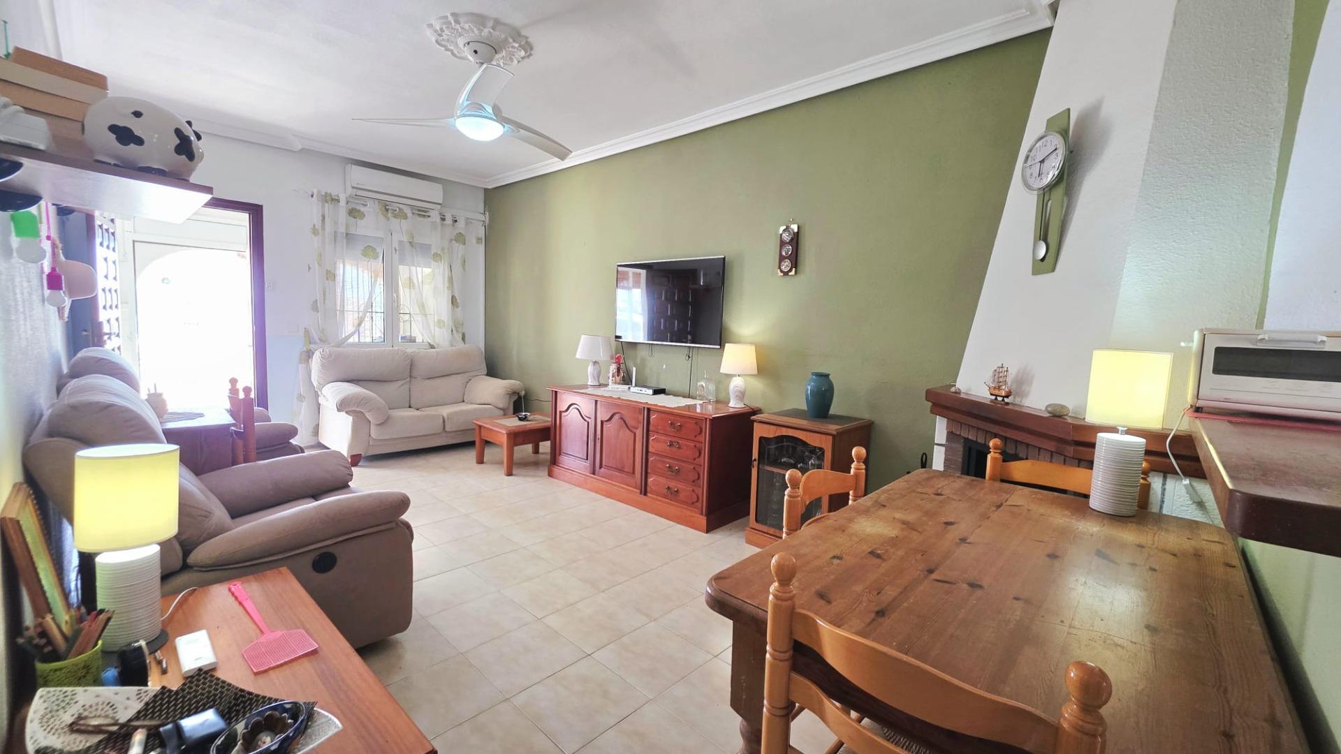 Chalet en San Miguel de Salinas