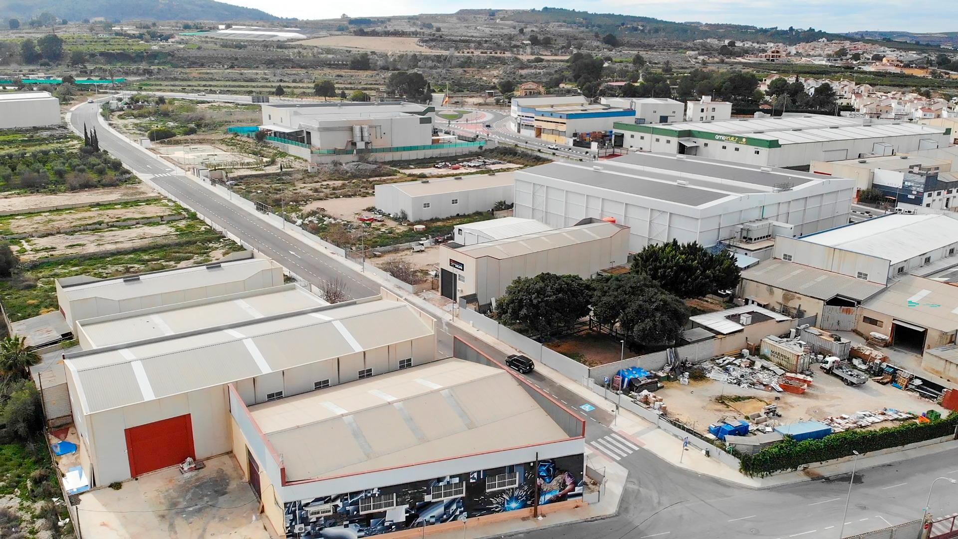Nave industrial en Bigastro
