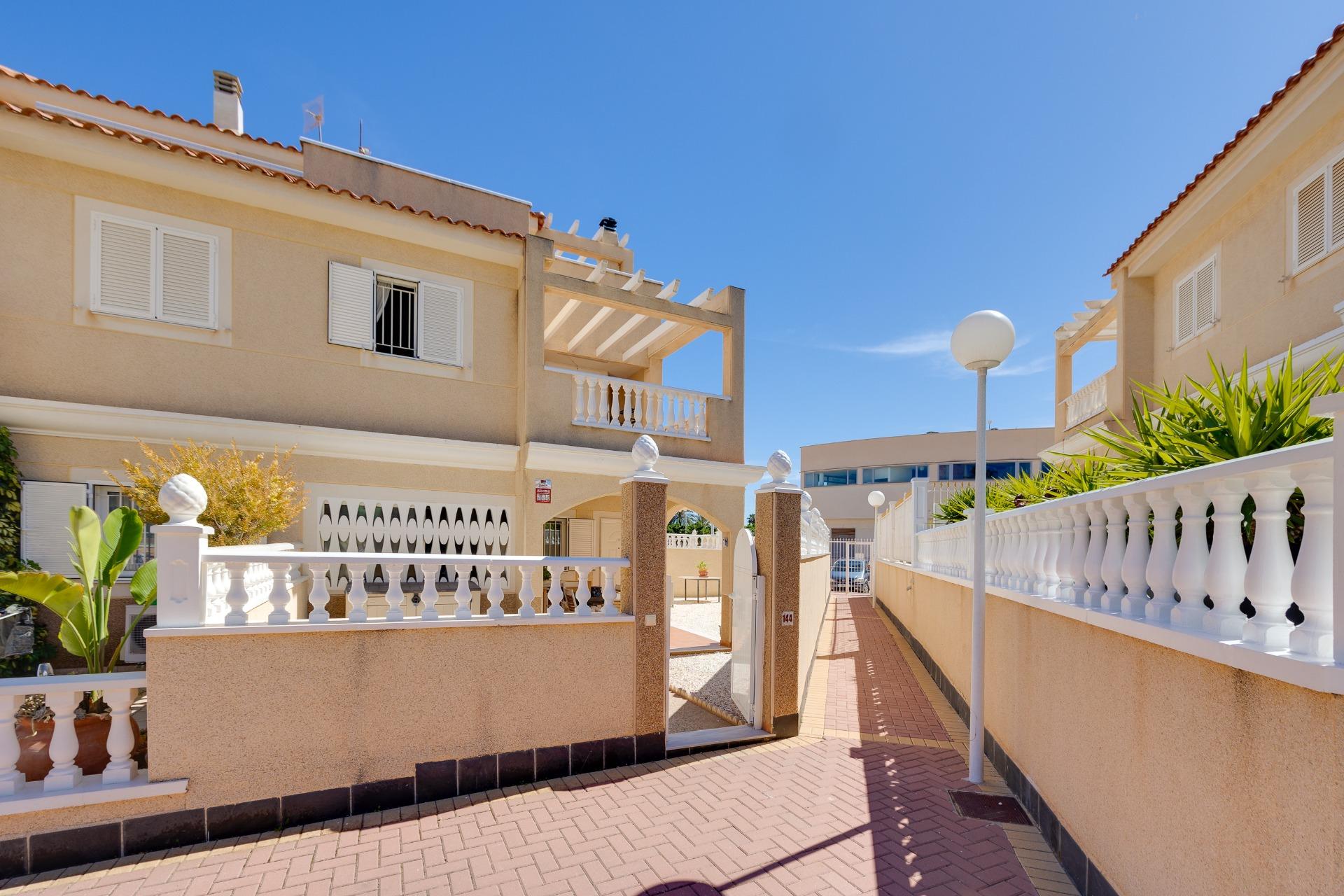 Adosado en Orihuela Costa